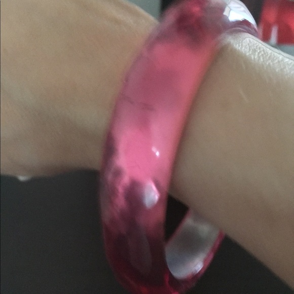Pink Acrylic Bangle - Picture 9 of 9